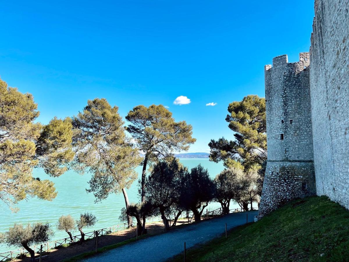 Palazzo Barbini Dimora Storica Aparthotel กัสติลโยเน เดล ลาโก ภายนอก รูปภาพ