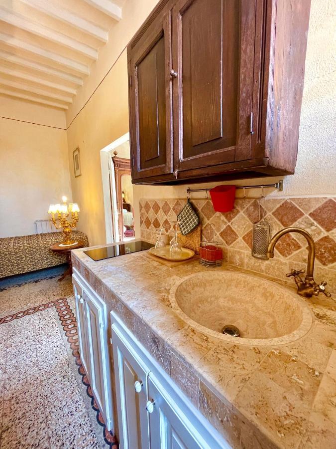 Palazzo Barbini Dimora Storica Aparthotel กัสติลโยเน เดล ลาโก ภายนอก รูปภาพ