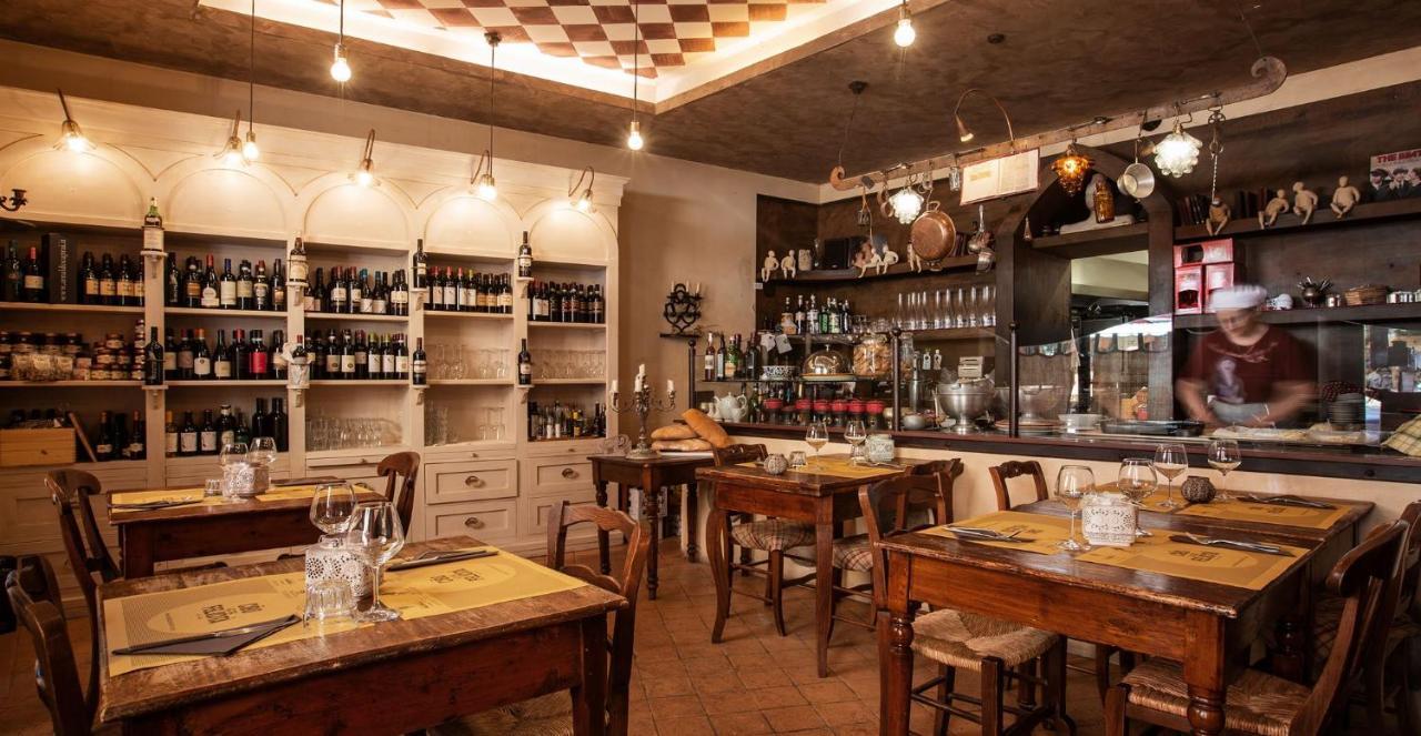 Palazzo Barbini Dimora Storica Aparthotel กัสติลโยเน เดล ลาโก ภายนอก รูปภาพ