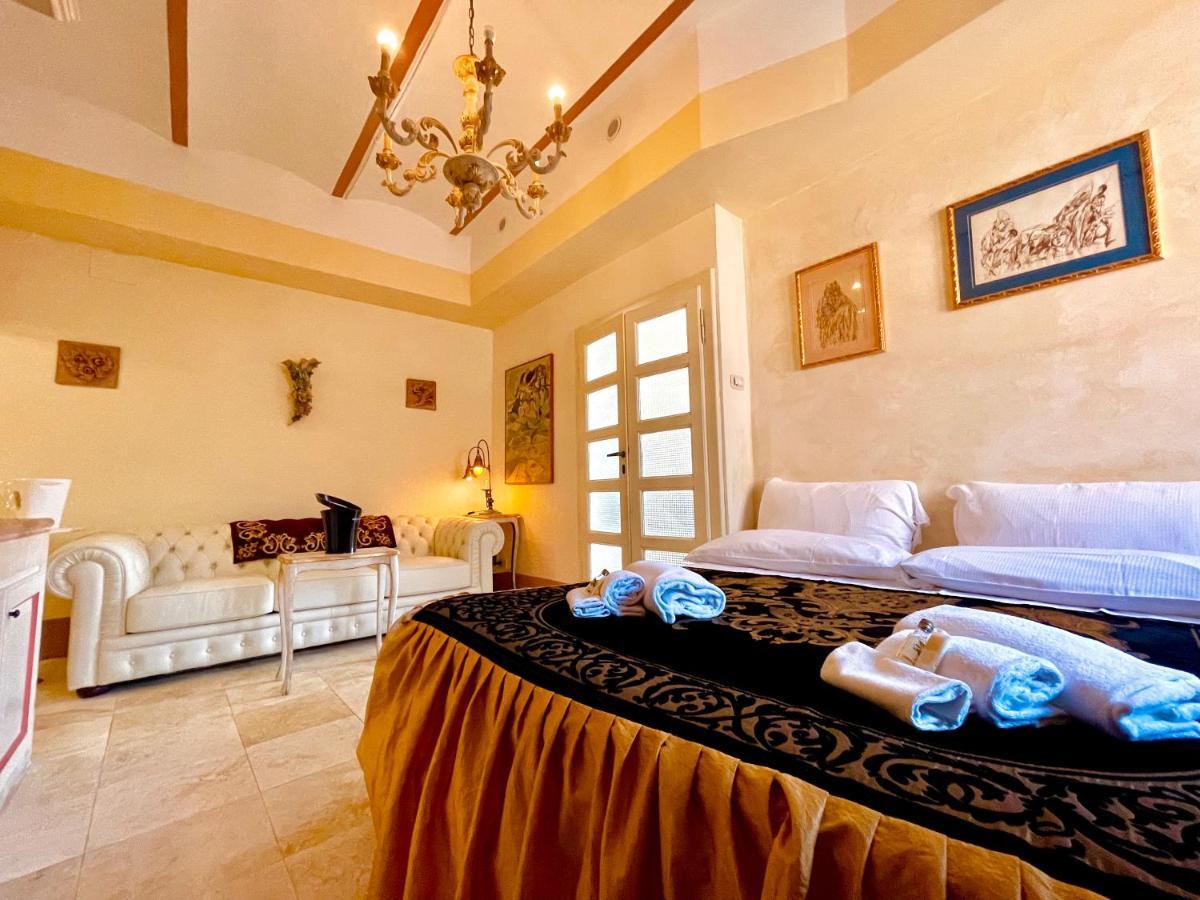 Palazzo Barbini Dimora Storica Aparthotel กัสติลโยเน เดล ลาโก ภายนอก รูปภาพ